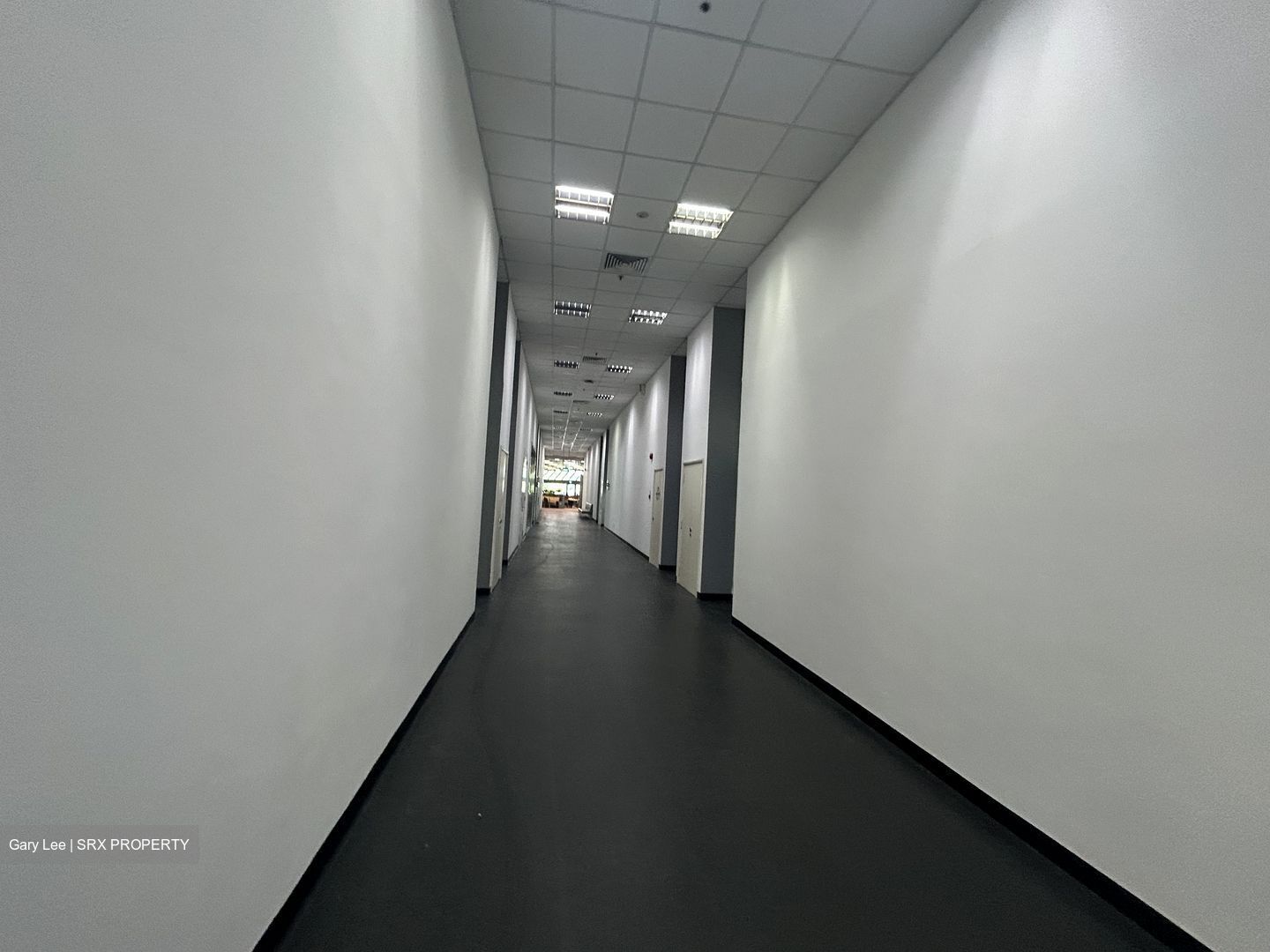 German Centre (D22), Retail #603934051